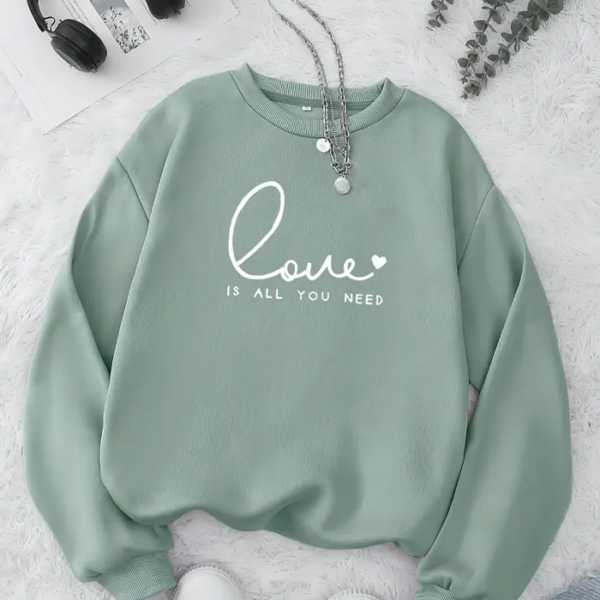 Women's Chic Love Letter Sweatshirt